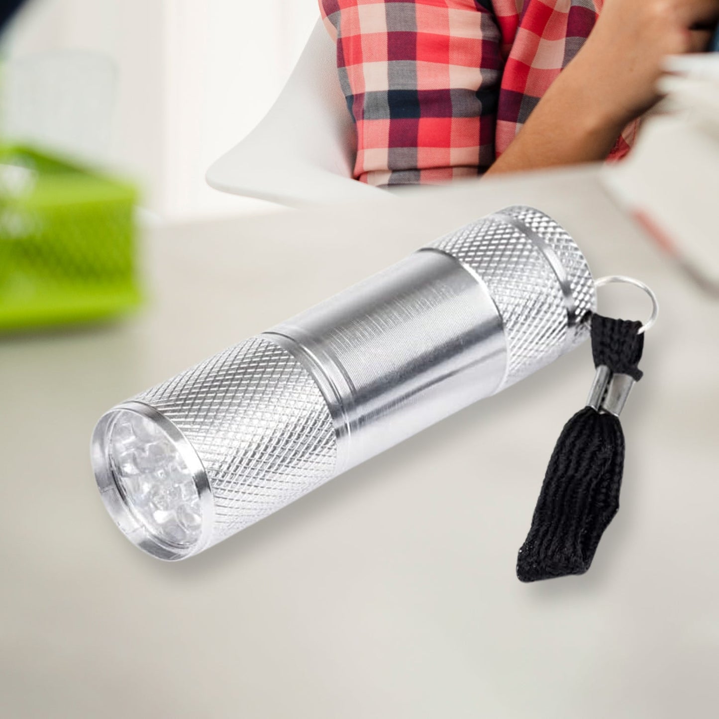 Portable Mini Torch, Super-Bright Mini 3 LED Bulb Pocket Torches - Small Keyring Torch Flashlight for Camping, Hiking, DIY, Travelling, Outdoors and More 3 Battery operated (Battery not included / 1 pc / Mix Color )